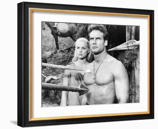 Duel of the Titans, (Aka Romolo E Remo), from Left: Virna Lisi, Steve Reeves, 1961-null-Framed Photo