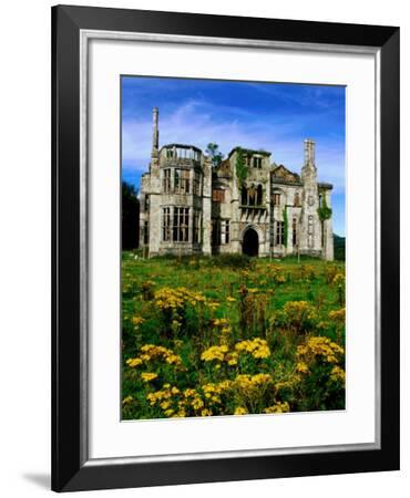 castletownbere foreground dunboy