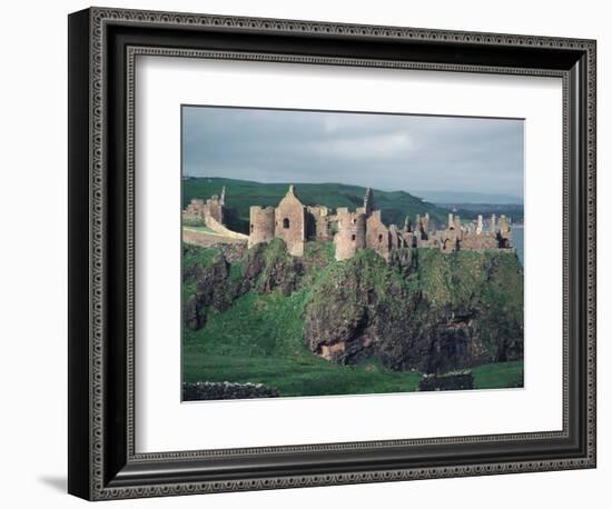 Dunluce Castle on Cliff, Northern Ireland-Pat Canova-Framed Photographic Print