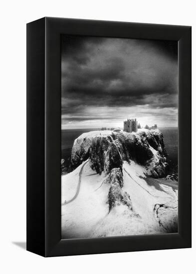 Dunnottar Castle, Kincardineshire, Scotland-Simon Marsden-Framed Premier Image Canvas