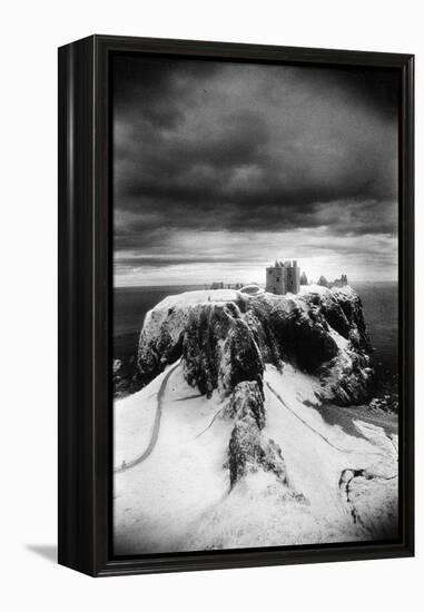 Dunnottar Castle, Kincardineshire, Scotland-Simon Marsden-Framed Premier Image Canvas