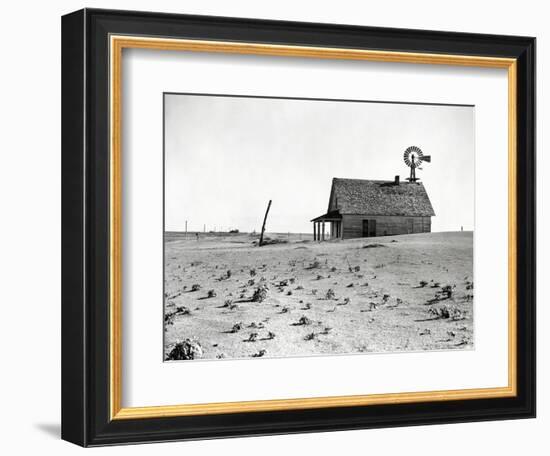 Dust Bowl Farm in Texas-Bettmann-Framed Photographic Print