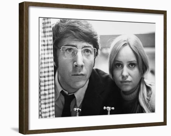 Dustin Hoffman, Susan George, Straw Dogs, 1971-null-Framed Photographic Print