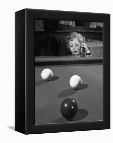 Dutch Billiards Prodigy Renske Quax Looking over the Table-null-Framed Premier Image Canvas