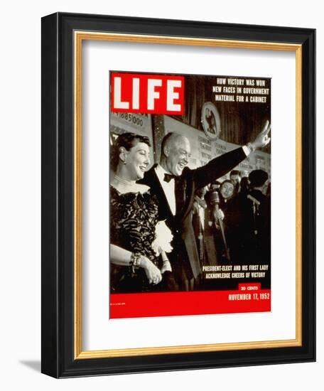 Dwight D. Eisenhower and Mamie, November 17, 1952-Hank Walker-Framed Photographic Print