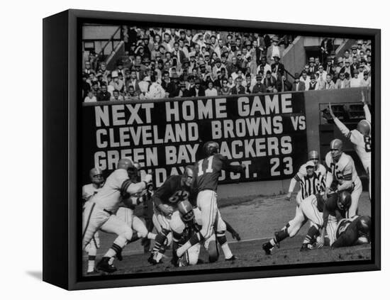 Eagles-Browns Football Game-null-Framed Premier Image Canvas
