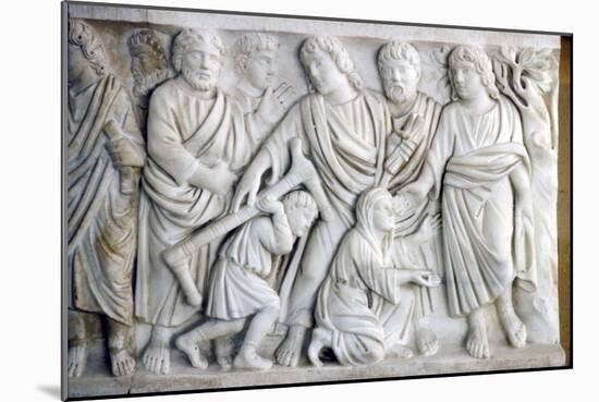Early Christian Sarcophagus of Christ healing the sick, 4th century-Unknown-Mounted Giclee Print
