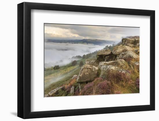 Early Morning Fog, Partial Temperature Inversion, Curbar Edge-Eleanor Scriven-Framed Photographic Print