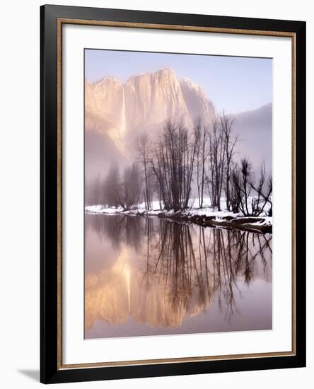 Early Morning Misty Colors in the Valley, Yosemite, California, USA-Tom Norring-Framed Photographic Print