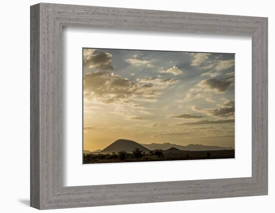 East Kenya, Chyulu Hills, Old Donyo Wuas Lodge, Mbirikani, Sunrise-Alison Jones-Framed Photographic Print