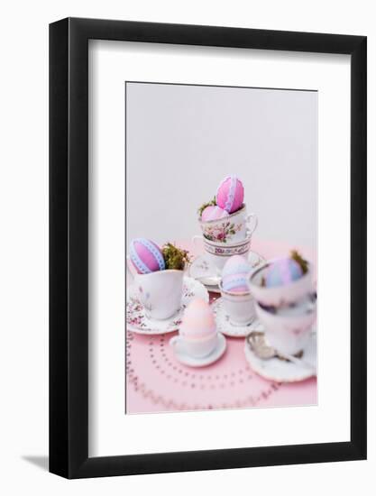 Easter decoration, coffee service, Easter eggs, lace, detail,-mauritius images-Framed Photographic Print