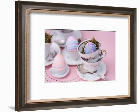 Easter decoration, coffee service, Easter eggs, lace, detail,-mauritius images-Framed Photographic Print