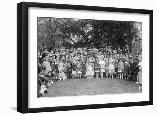 Easter Egg Rolling Children Pose on the White House Lawn-null-Framed Art Print