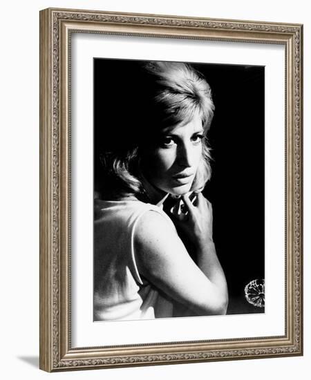 Eclipse, (aka L'Eclisse), Monica Vitti, 1962-null-Framed Photo