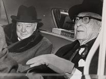 Churchill & Baruch talk in car in front of Baruch's home, 1961-Ed Ford-Framed Photographic Print