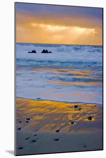 Edge of the Ocean-Vincent James-Mounted Photographic Print