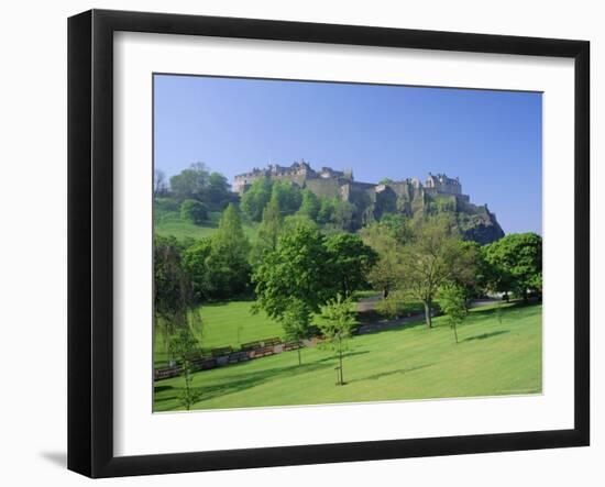 Edinburgh Castle and Gardens, Edinburgh, Lothian, Scotland, UK, Europe-Roy Rainford-Framed Photographic Print