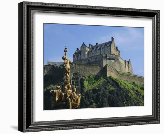 Edinburgh Castle, Edinburgh, Lothian, Scotland, UK, Europe-Roy Rainford-Framed Photographic Print