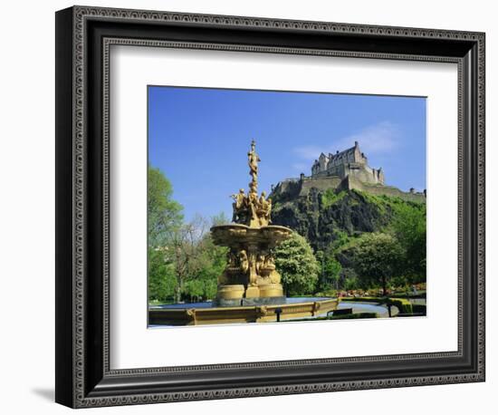 Edinburgh Castle, Edinburgh, Lothian, Scotland, UK, Europe-Roy Rainford-Framed Photographic Print