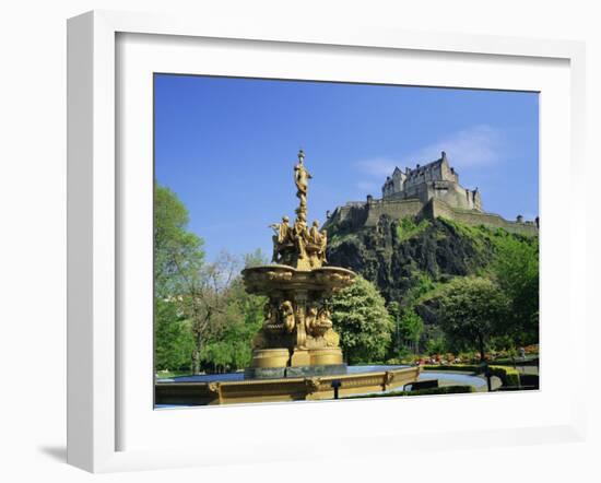 Edinburgh Castle, Edinburgh, Lothian, Scotland, UK, Europe-Roy Rainford-Framed Photographic Print