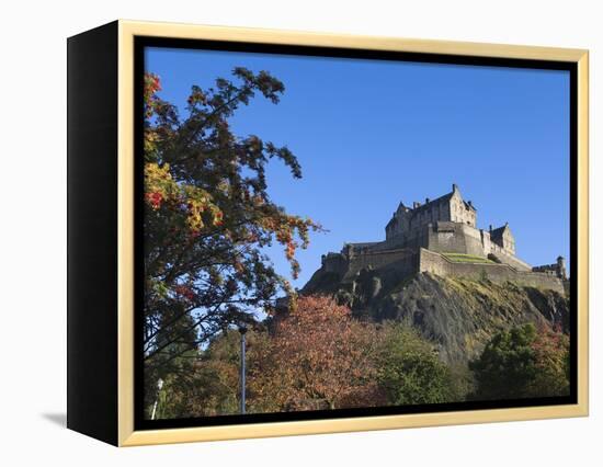 Edinburgh Castle, Edinburgh, Lothian, Scotland, Uk-Amanda Hall-Framed Premier Image Canvas