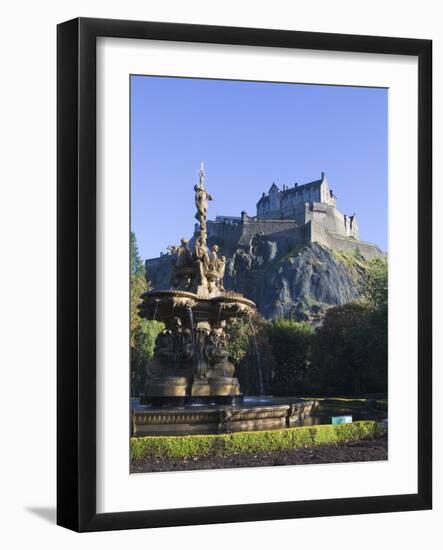 Edinburgh Castle, Edinburgh, Lothian, Scotland, Uk-null-Framed Photographic Print