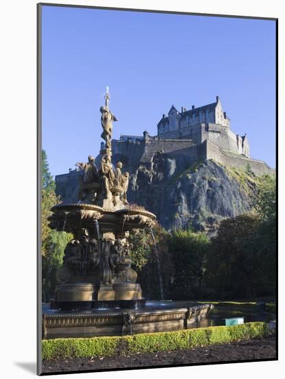 Edinburgh Castle, Edinburgh, Lothian, Scotland, Uk-null-Mounted Photographic Print