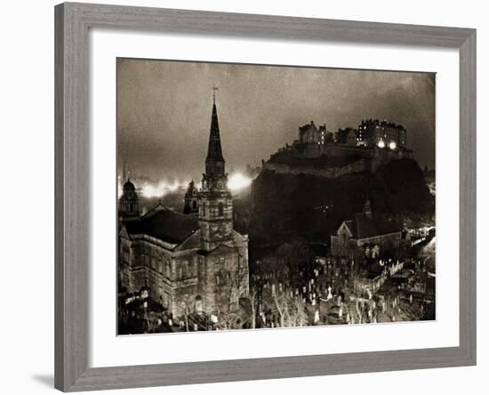 Edinburgh Castle Palace, Prison and Fortress, 1940s-null-Framed Photographic Print