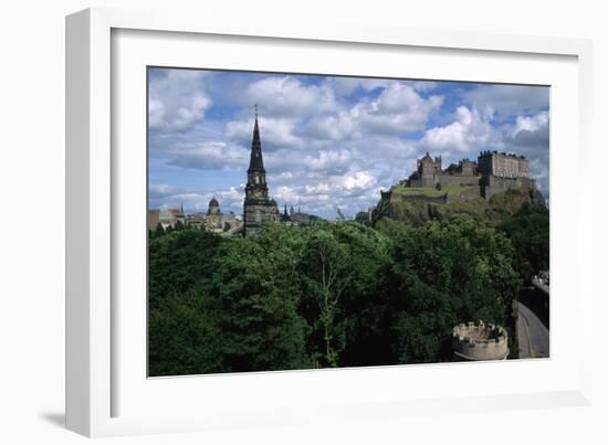 Edinburgh Castle-Vittoriano Rastelli-Framed Photographic Print