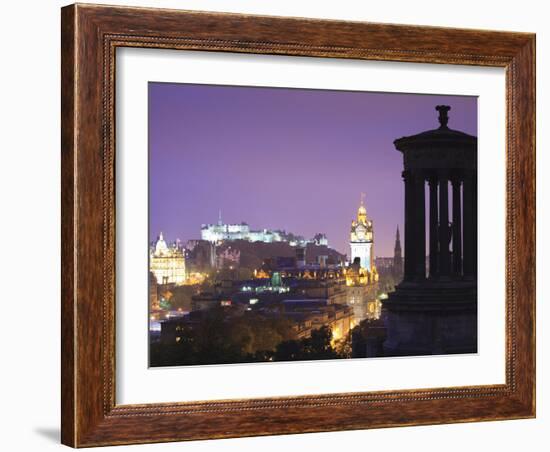 Edinburgh Cityscape at Dusk Looking Towards Edinburgh Castle, Edinburgh, Lothian, Scotland, Uk-Amanda Hall-Framed Photographic Print