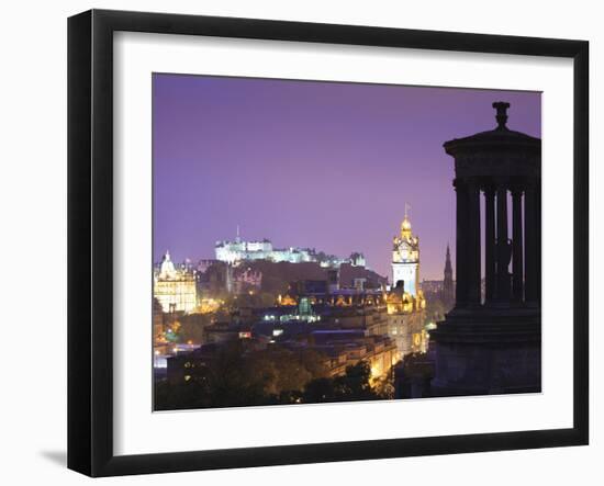 Edinburgh Cityscape at Dusk Looking Towards Edinburgh Castle, Edinburgh, Lothian, Scotland, Uk-Amanda Hall-Framed Photographic Print