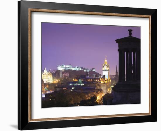 Edinburgh Cityscape at Dusk Looking Towards Edinburgh Castle, Edinburgh, Lothian, Scotland, Uk-Amanda Hall-Framed Photographic Print