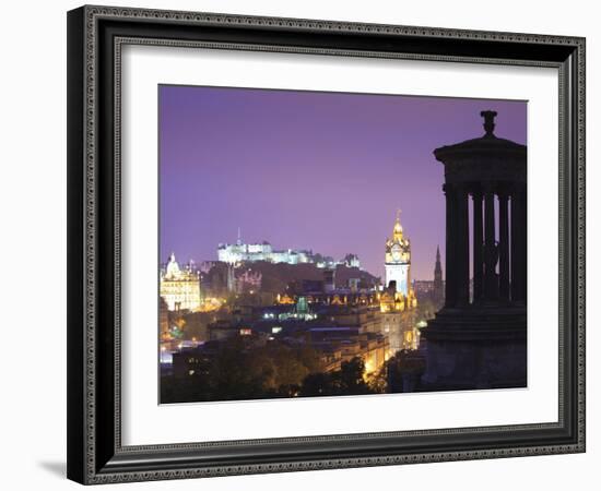 Edinburgh Cityscape at Dusk Looking Towards Edinburgh Castle, Edinburgh, Lothian, Scotland, Uk-Amanda Hall-Framed Photographic Print