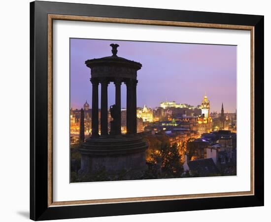 Edinburgh Cityscape at Dusk Looking Towards Edinburgh Castle, Edinburgh, Lothian, Scotland, Uk-Amanda Hall-Framed Photographic Print