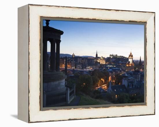Edinburgh Cityscape at Dusk Towards Edinburgh Castle, Edinburgh, Lothian, Scotland, Uk-Amanda Hall-Framed Premier Image Canvas
