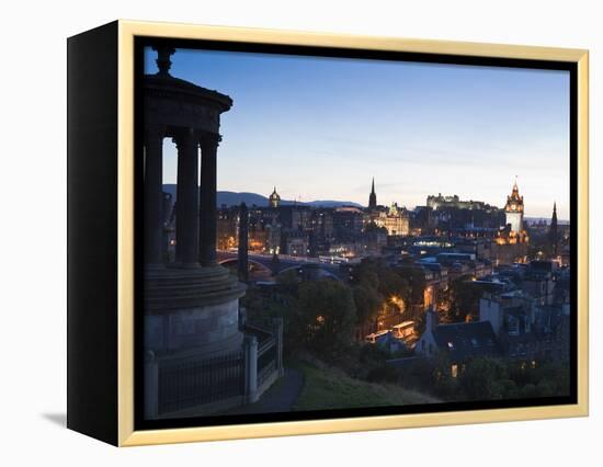 Edinburgh Cityscape at Dusk Towards Edinburgh Castle, Edinburgh, Lothian, Scotland, Uk-Amanda Hall-Framed Premier Image Canvas