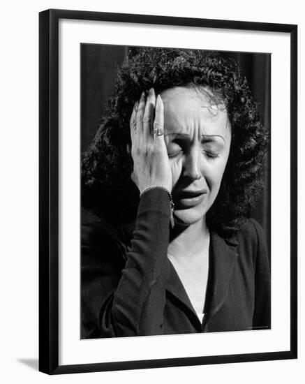 Edith Piaf-Gjon Mili-Framed Premium Photographic Print