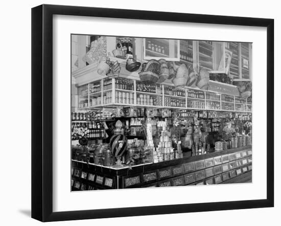 Edw. Neumann, Broadway Market, Detroit, Mich.-null-Framed Photo