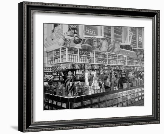 Edw. Neumann, Broadway Market, Detroit, Mich.-null-Framed Photo