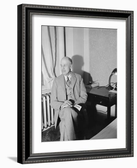 Edward Hopper, c.1937-Harris & Ewing-Framed Photographic Print