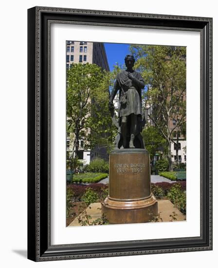 Edwin Booth Statue in Gramercy Park, New York City, New York, USA-Richard Cummins-Framed Photographic Print