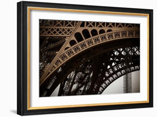 Eiffel Tower Arc I-Erin Berzel-Framed Photographic Print