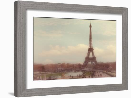 Eiffel Tower behind Jardin du Trocade?ro-Cora Niele-Framed Photographic Print