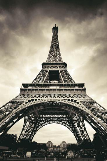 Eiffel Tower Art Print by Marcin Stawiarz | Art.com