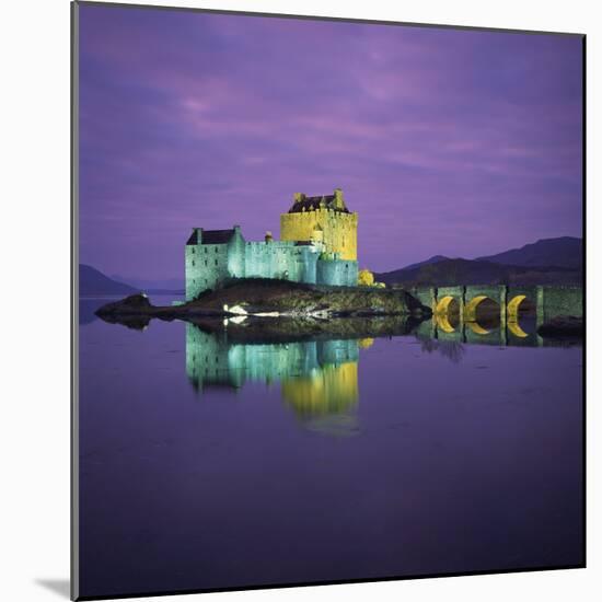 Eilean Donan Castle, Dornie, Highlands, Scotland, United Kingdom, Europe-Roy Rainford-Mounted Photographic Print