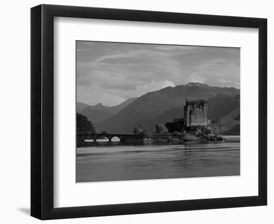 Eilean Donan Castle, Western Highlands, Scotland-Gavin Hellier-Framed Photographic Print