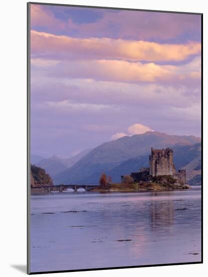 Eilean Donan (Eilean Donnan) Castle, Dornie, Highlands Region, Scotland, UK, Europe-Gavin Hellier-Mounted Photographic Print