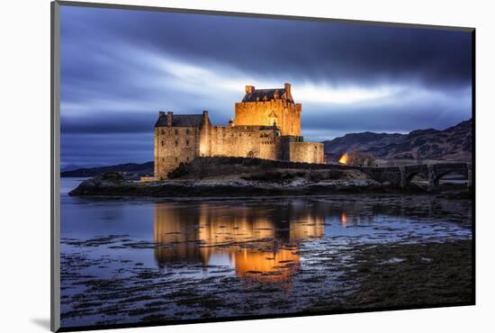 Eilean Donan (Eilean Donnan) Castle, Dornie, Highlands Region, Scotland, United Kingdom, Europe-Karen Deakin-Mounted Photographic Print