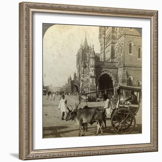 Ekka, Outside Victoria Station, Bombay, India, C1900s-Underwood & Underwood-Framed Photographic Print