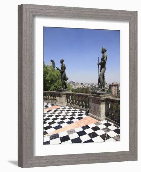 El Castillo De Chapultepec (Chapultepec Castle), Chapultepec Park, Chapultepec, Mexico City, Mexico-Wendy Connett-Framed Photographic Print